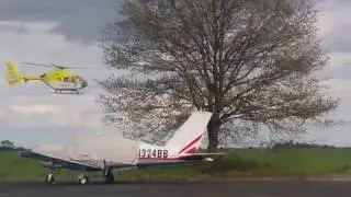 D&eacute;collage EC-135 F-GTKB SAMU 41 sur l'a&eacute;roport de Tours  ( LFOT )
