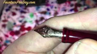 Nakaya Desk Pen