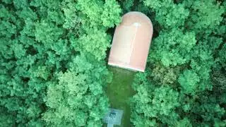 Abda k&aacute;polna az erdőben Fimi X8 SE Drone