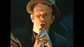 Tom Waits - Jockey Full of Bourbon. Bridge School Benefit 1999