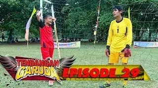 Astaga Kocak Banget! Sonny Malah Godain Keeper Lawan  - Tendangan Garuda Eps 29