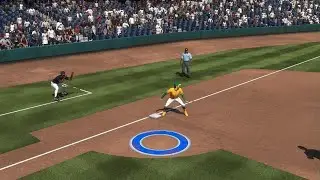 MLB The Show 22 GLITCH - Where's His Glove???