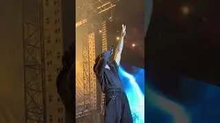 Damso a tout cram&eacute; aux Solidays #rap #rapfrancais #rapfr