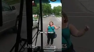 Карен разбивает лобовое стекло автобуса #шорты