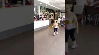 WONDER WOMAN WITH SWORD | CUSTOME | JOLLIBEE | FAST FOOD | SUBIC | ZAMBALES | PHILIPPINES