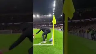 Fan tried to attack ronaldo 🐐☠️ Watch the epic response #ronaldo #soccer #football