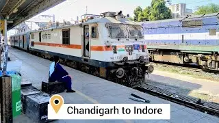 Chandigarh to Indore Weekly Express 19308 departure at Ujjain Junction Madhya Pradesh
