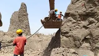 vertical Cliff blasting #viralvideo #mining #blasting #drilling #miners #engineering #popular 💞