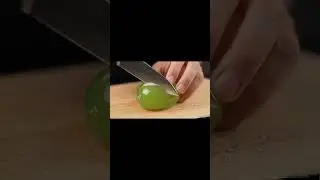 ASMR Jelly Glass Kiwi Slicing: Cinematic Serenity #ASMR #JellyGlassCutting #CinematicASMR