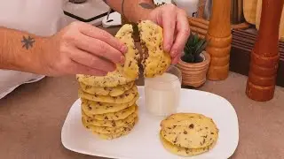 Nutella-Stuffed Cookies