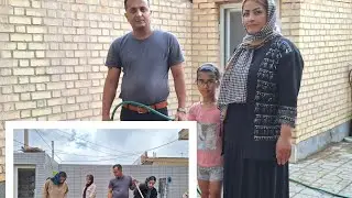 Documentary Nomads: A vibrant life with family