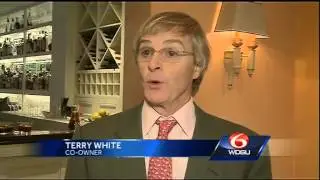 Brennan's returns to the French Quarter