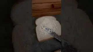 Cooking grilled cheese #foryou #viral #trending #food #itscheesy