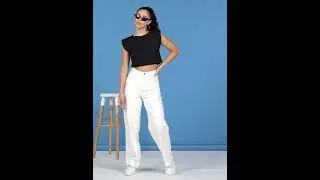 Modish Solid Crop Top