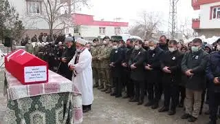 Ankara'da hayatını kaybeden asker Kahramanmaraş'ta son yolculuğuna uğurlandı