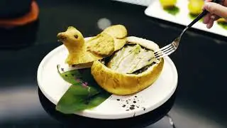 Hua Ting Restaurant - Baked Empress Chicken