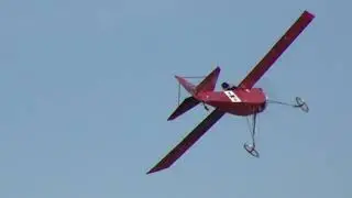 Fokker E3 und Ape der RC-Flugzeug-Transporter
