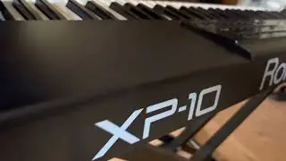 Roland Xp 10 Synthesizer from 1994.