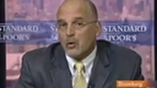 S&P's McGlone Says Key to Gold Is Dollar Weakness: Video