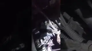 mec&acirc;nico boca de porco,cuidado c/quem mexe no teu carro!!!!! entregou c/aterramento tdo zuado....