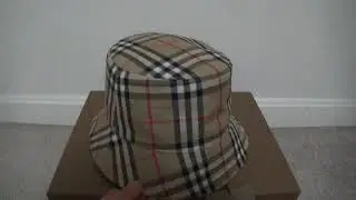 BURBERRY VINTAGE CHECK TECHNICAL BUCKET HAT - ARCHIVE BEIGE