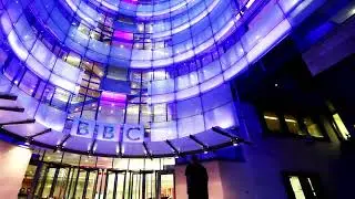 BBC chairman quits in fresh impartiality breach