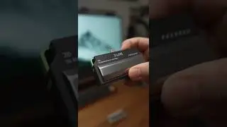 The portable tail plug power bank supports 22.5W super fast charging.