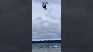 URBAN KITE BOARDING 🏄&zwj;♂️🪁 #shorts #kitesurfing