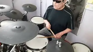 TOTO. DON'T CHAIN MY HEART. drum cover Do Laurent