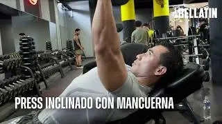 Ejercicio: Press Inclinado con Mancuerna