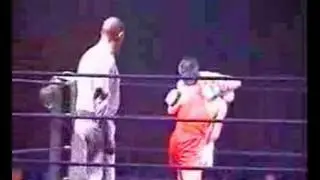 Neil Wray KO victory