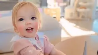 Oh My Sweet Ellie Is So Precious. She Is So Cute! Her Sleepy Red Cheeks Are So Cute. Look At This.😊😍