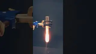 Liquid oxygen #shortsfeed #viralvideo #sciencexperiments #chemistry