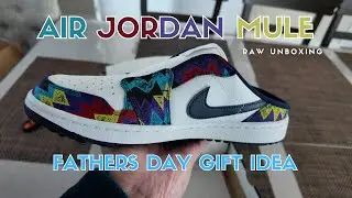 This Guy Unboxes The Air Jordan Mule Golf Shoes (Link in Description)
