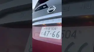 C 27セレナ　リヤナンバー灯交換①