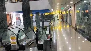 Торговый центр Orchard Towers по-прежнему 