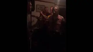 The Lonnigans, the queens arms Cowden
