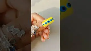 easy nails arts 💅🏻✨🌺 viral nails tutorial for beginners 💅🏻✨🌺 ll #nailart #nailsdesignclub #ytshorts