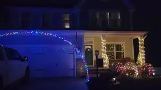 Williamsburg Christmas Lights - 206 Galts Mill Arch