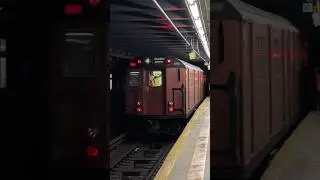 R33/R36 Redbird (4) Diamond Train via the (D) line bypassing Grand Street #nyc #train #nycta #subway