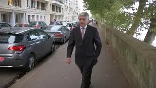 La reconversion sem&eacute;e d'emb&ucirc;ches des anciens grands policiers