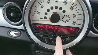 Mini Cooper 2012... boost stereo 