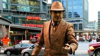 Human Statue (Street Performer) Toronto - By Lari Short Stories