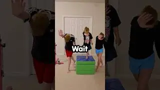 Wait 🧒👯&zwj;♀️