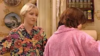 ROSEANNE Faces CHAOS When DJ Brings Home a DOG and JACKIE Melts Down