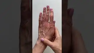 Paraffin Wax acts like a form of heat therapy to help increase blood flow, relax muscles.