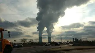 Huge Steam Clouds rising from Limerick Nuclear Power Plant Cooling Towers