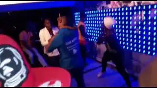 Tripple Vision performing najinyima