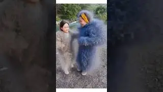 Take a picture, disappear.