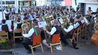 Traum einer Marketenderin - Musikkapelle Teis 2022